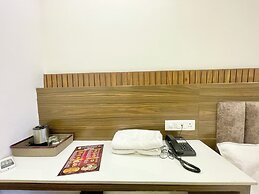 Hotel Govindam Inn - near Temple