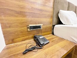 Hotel Govindam Inn - near Temple