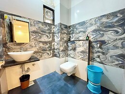 Hotel Govindam Inn - near Temple