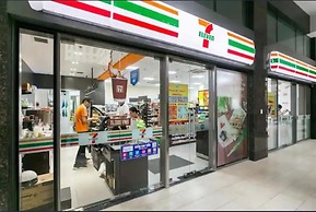 ICON 56 Luxury Aparment