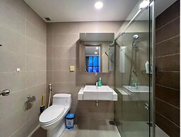 ICON 56 Luxury Aparment