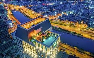 ICON 56 Luxury Aparment