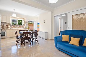 Dragonfly Apartment in Chania