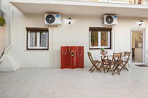 Dragonfly Apartment in Chania