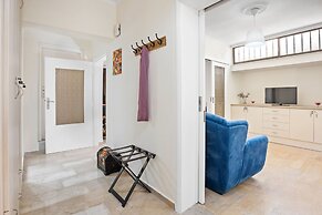 Dragonfly Apartment in Chania