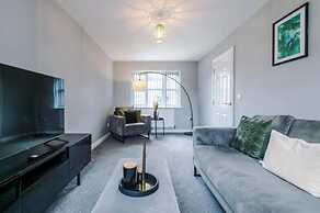 Charming Manchester 3-bed House