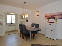 Radovani Peaceful and Serene Apartment With Terrace