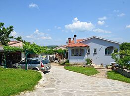 Radovani Peaceful and Serene Apartment With Terrace