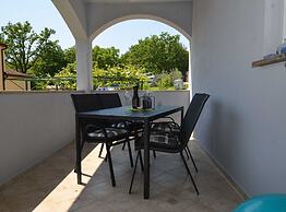 Radovani Peaceful and Serene Apartment With Terrace