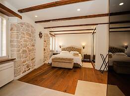 Luxury and Timeless Haven Apartment Rovinj