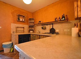 Sophisticated and Chic Villa With Pool