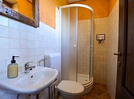 Sophisticated and Chic Villa With Pool