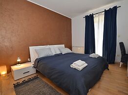 Sophisticated and Chic Villa With Pool