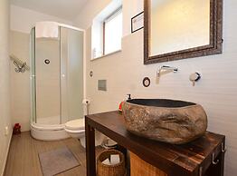 Sophisticated and Chic Villa With Pool