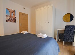 Sophisticated and Chic Villa With Pool