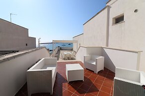 Holiday House 