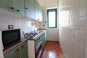 Holiday House 