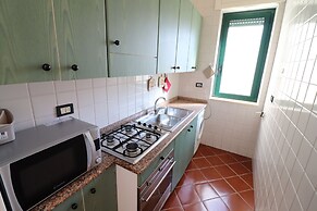 Holiday House 