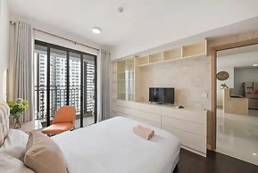 RiverGate Apartment View  Residence