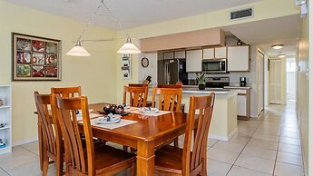 Villas at Island Club Community, Pools, Jacuzzi and More!