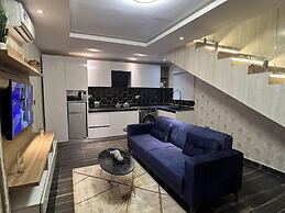 STRONG MARK APARTMENTS