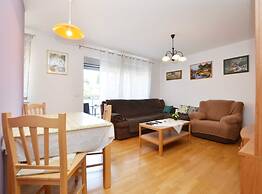 Quiet and Compact Apartment With Balcony