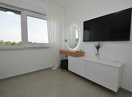 Refined and Inviting Villa in Kanfanar