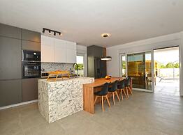 Refined and Inviting Villa in Kanfanar