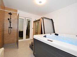 Refined and Inviting Villa in Kanfanar