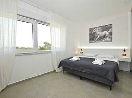 Refined and Inviting Villa in Kanfanar