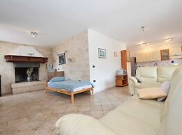 Picturesque Paradise Holiday Home With Pool