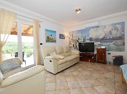 Picturesque Paradise Holiday Home With Pool