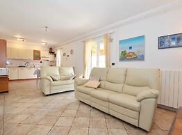 Picturesque Paradise Holiday Home With Pool