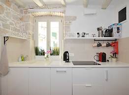 Upscale and Modern Residence Downtown Rovinj