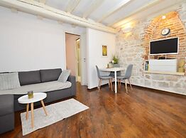 Upscale and Modern Residence Downtown Rovinj