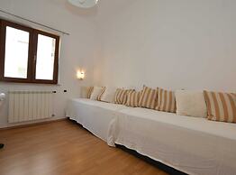 Elegant and Brigth Corner Apartments