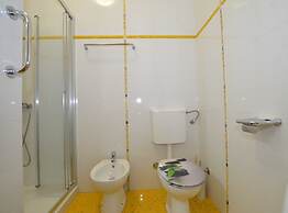 Elegant and Brigth Corner Apartments