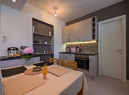Modern and Stylish Rovinj Apartments With Terrace