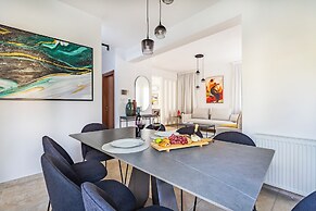 Agios Tychon Luxury Villa With Private Pool