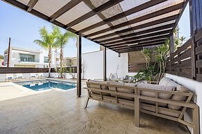 Agios Tychon Luxury Villa With Private Pool