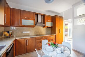 Agios Tychon Luxury Villa With Private Pool