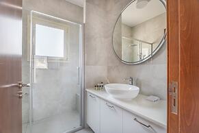 Agios Tychon Luxury Villa With Private Pool