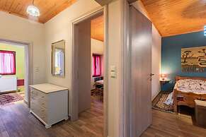 Arcadia Getaway - Levidi Sani 11 Suite