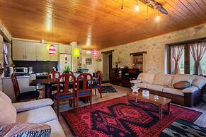 Arcadia Getaway - Levidi Sani 11 Suite