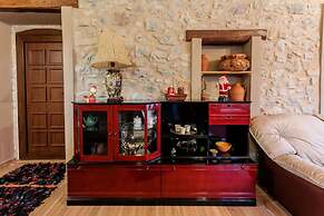 Arcadia Getaway - Levidi Sani 11 Suite