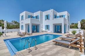Seaside Splendor - Apollo s Poolside Retreat