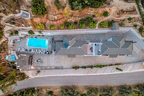 Onar Zin Seabliss - Iro Pool Bliss Getaway