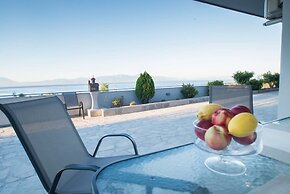 Onar Zin Seabliss - Iro Pool Bliss Getaway