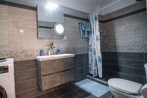 Onar Zin Seabliss - Iro Pool Bliss Getaway