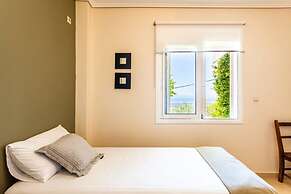 Aigli Fully Equipped Getaway - Seaview Lux Retreat